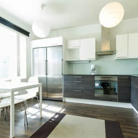 Apartment Spacious For 8 With Sauna *